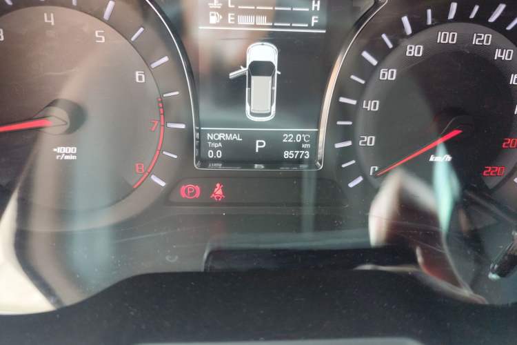 Used GAC Trumpchi GS4 2017 235T G-DCT Two-Wheel Drive Luxury Edition Odometer Close Up