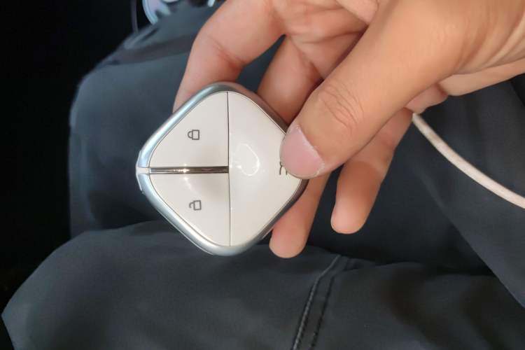 Used Wuling Bingo 2023 333 km Enjoyment Version Vehicle Key