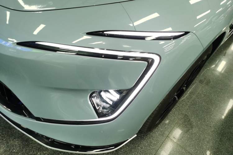 Used Avatr 12 2024 650 Three-Laser Four-Wheel Drive Performance Edition Left Front Headlight