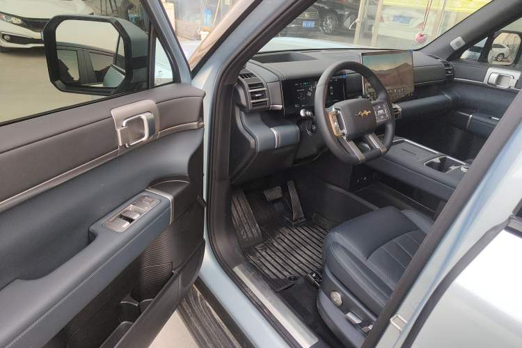 Used Formula Leopard Tai 7 2025 Model 200 km Two-Wheel Drive Max Edition