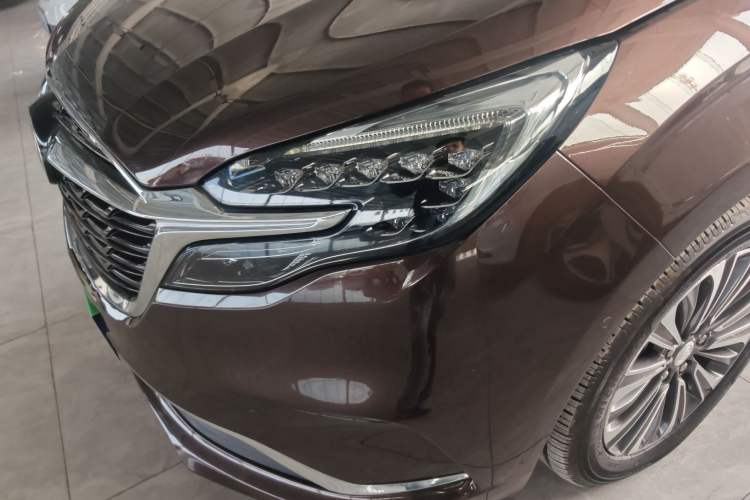 Used Buick GL8 2021 ES Landtrek 653T Luxury Model