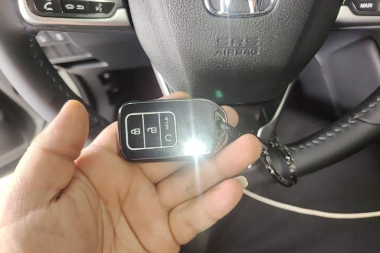 Used Honda CR-V 2021 240TURBO CVT 2WD Fashion Edition