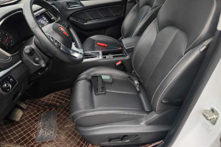 Used Roewe RX5 2019 20T Two-Wheel Drive Automatic 4G Connected Platinum Edition