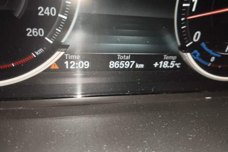 Used BMW 5 Series GT 2014 528i Leading Model