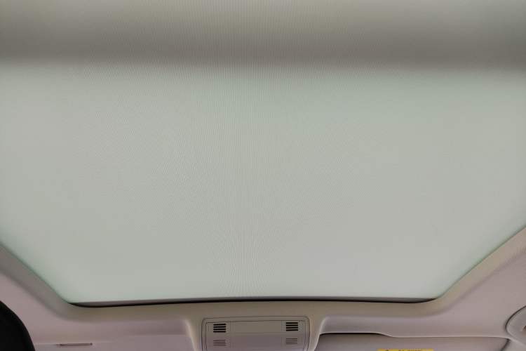 Used Volkswagen Tayron 2021 280TSI Two-Wheel Drive Luxury Smart Connectivity Version