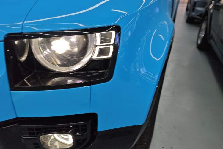 Used Land Rover Defender 2022 90 3.0T P400 XS Left Front Headlight