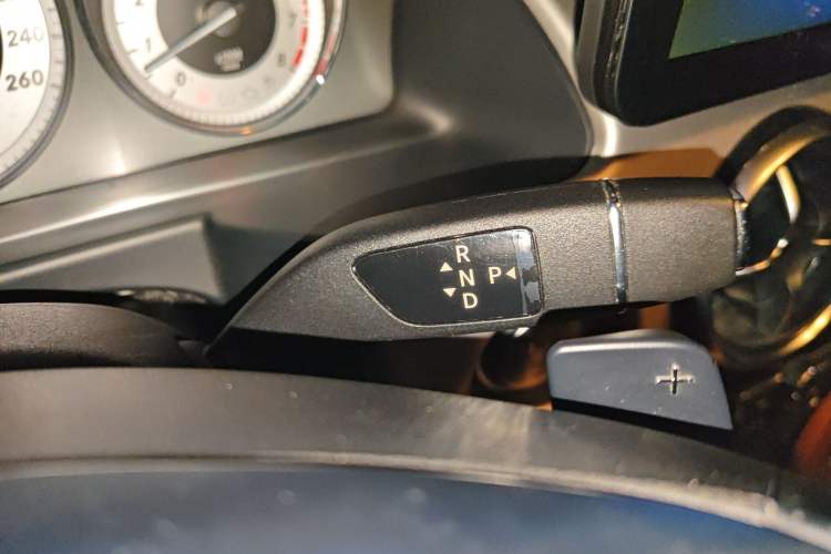 Used Mercedes-Benz GLK-Class 2015 GLK 300 4MATIC Fashion Edition Ultimate Version
