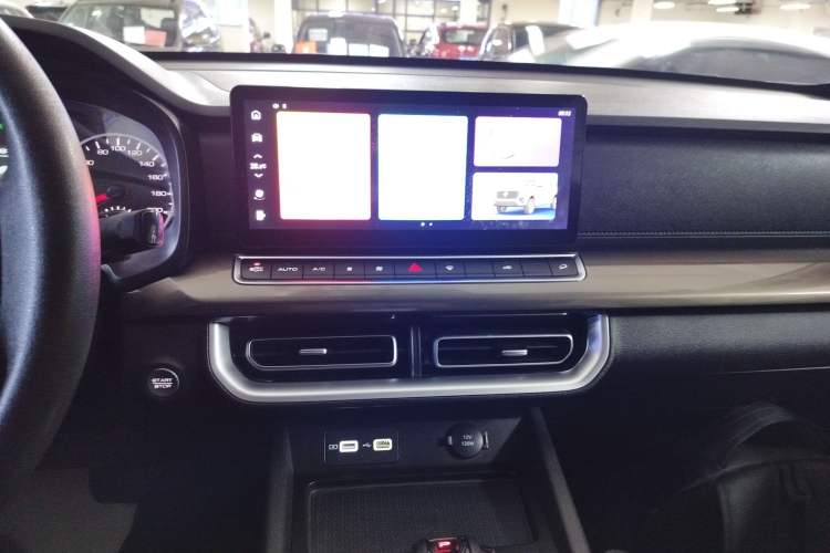 Used Great Wall Poer 2023 2.0T Commercial Version Automatic Gasoline 4x4 Elite Long-Box GW4C20B
