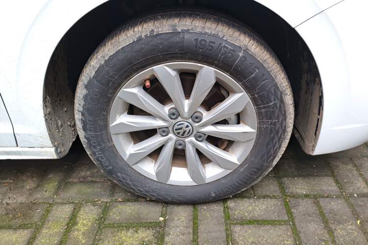 Used Volkswagen Bora 2019 1.5L Automatic Fashion Model