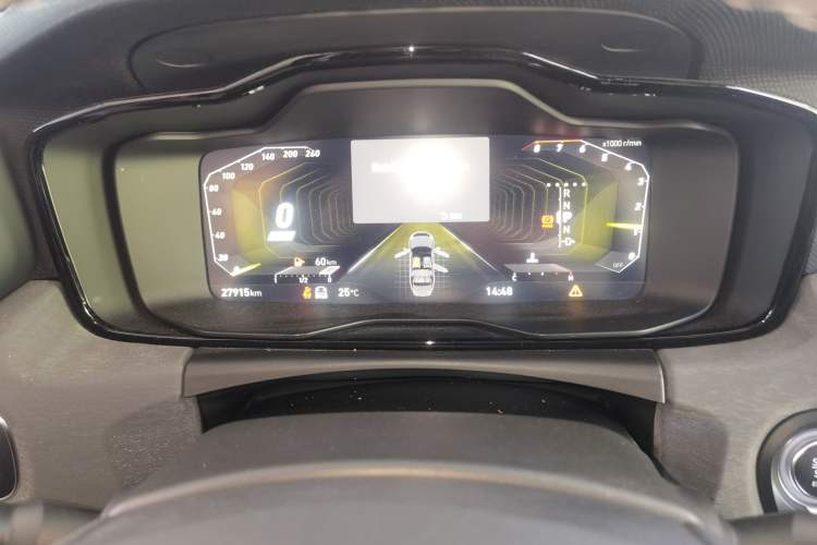 Used Lynk & Co 03 2022 1.5TD DCT JingPro Instrument Cluster