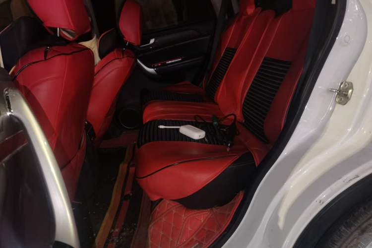 Used Haval H6 2014 Sport Version 1.5T Manual Two-Wheel Drive Elite Edition
