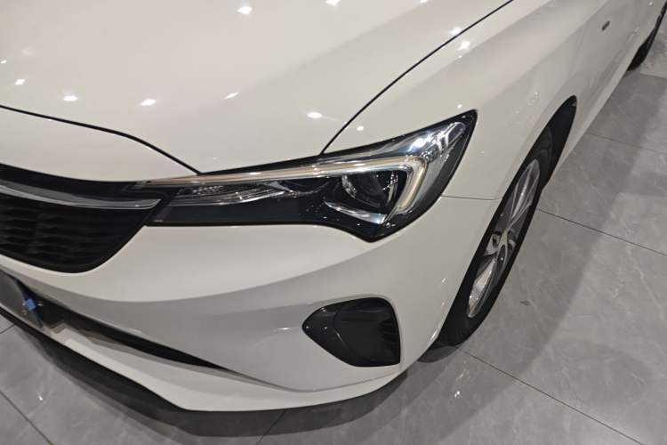 Used Buick Verano 2023 Pro Enjoyment Edition Left Front Headlight