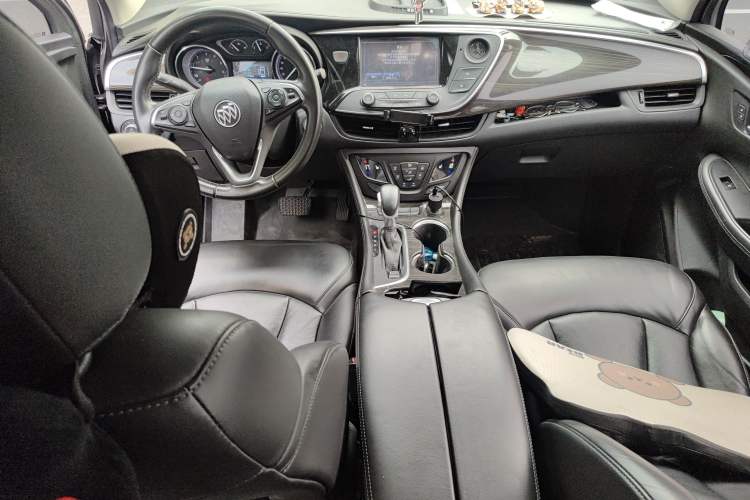 Used Buick Envision 2018 20T Two-Wheel-Drive Elite Model Center Console