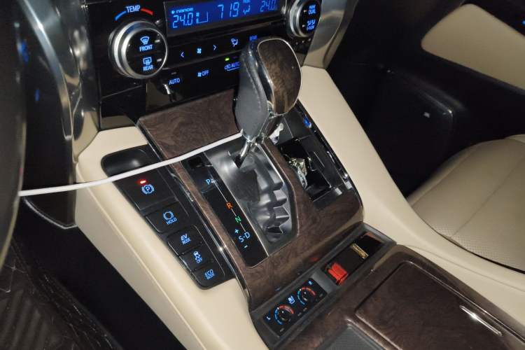 Used Toyota Vellfire 2020 Dual-Engine 2.5L HV Prestige Edition