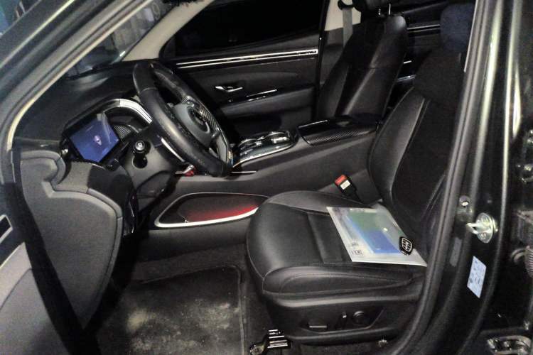 Used Hyundai Tucson 2021 Tucson L 1.5T DCT Luxury Prestige Edition Left Front Seat