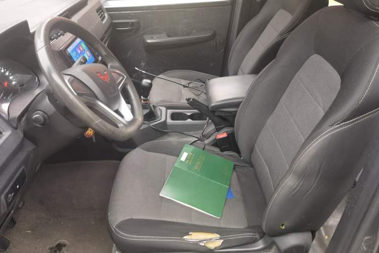 Used Wuling Zhengcheng 2022 2.0L Manual Entrepreneurial Version
