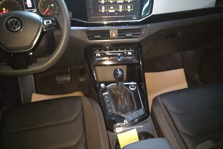 Used Volkswagen Tayron 2020 330TSI Two-Wheel Drive Luxury Smart Connectivity Version
