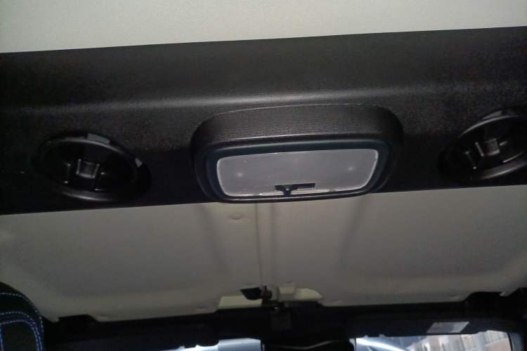 Used BAIC Off-Road BJ40 2021 2.0D Automatic Four-Wheel Drive Blade Hero Edition Adventurer Type Headliner