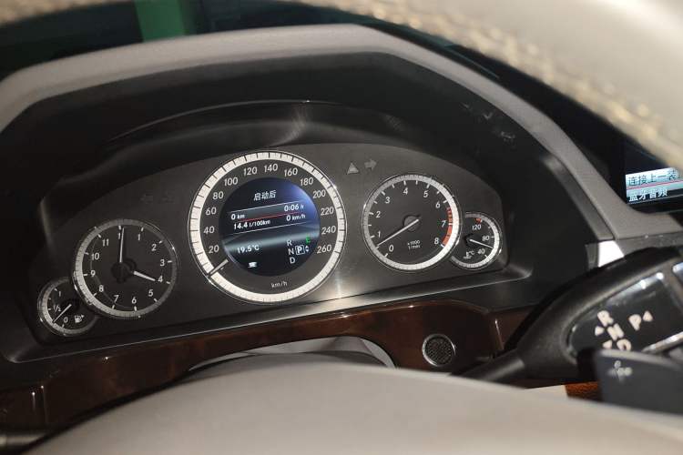 Used Mercedes-Benz E-Class 2013 E 300 L Elegant Model Instrument Cluster