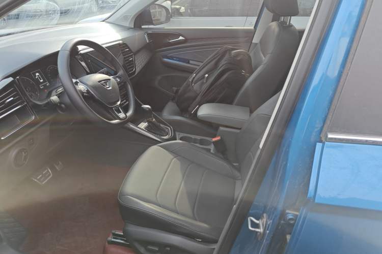 Used Jetta VS7 2020 1.4T Automatic Glory Edition Left Front Seat