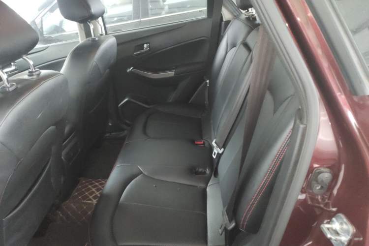 Used Venucia T70 2018 1.6L Manual Enjoyment Edition