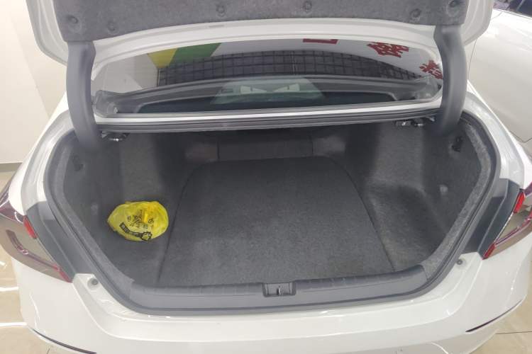 Used Honda Accord 2018 260TURBO Luxury Edition China VI
