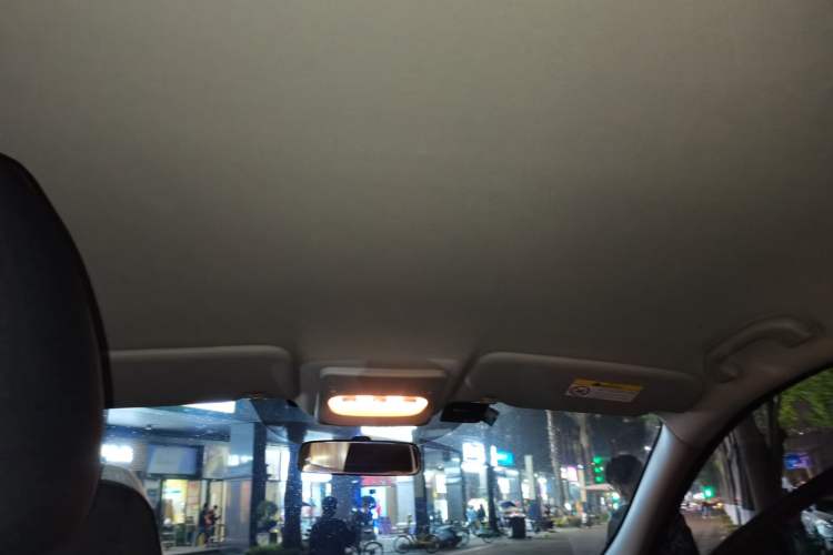 Used Nissan Qashqai 2016 2.0L CVT Elite Edition Headliner