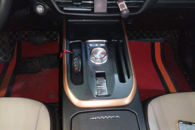 Used Haval JOLION 2021 1.5T Automatic Four-Door Version Gear Lever