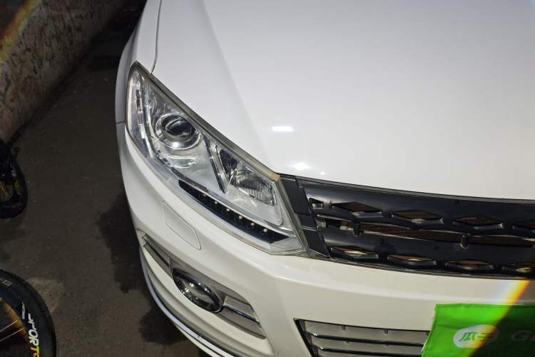 Used Zotye T600 2014 2.0T DCT Luxury Version Right Front Headlight