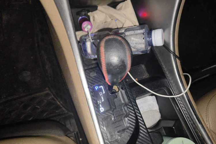 Used Hyundai Sonata 2011 2.0L Automatic Luxury Edition
