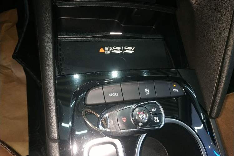 Used Buick Regal 2022 652T Smart Enjoyment Version Vehicle Key