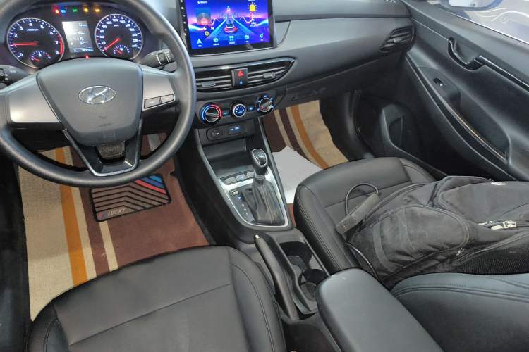 Used Hyundai Celesta 2020 1.6L Automatic GL Enjoyable Edition