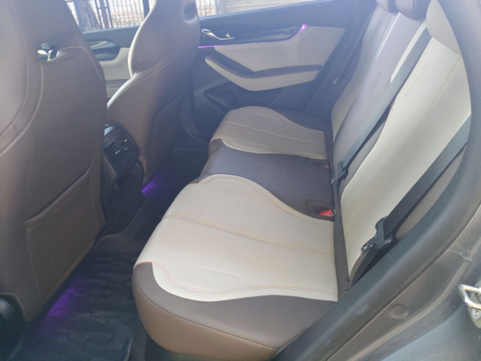 BYD Qin PLUS 2024 HONOR Edition DM-i 55KM Leading Model — снимка 20