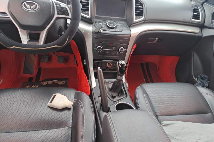 Used HYOSOW S6 2016 1.5T Manual Fashion Model Gear Lever