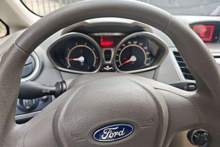 Used Ford Fiesta 2011 Sedan 1.5L Automatic Fashion Edition
