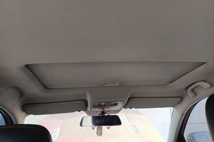 Used CHANGAN CS75 2014 2.0L Manual Leading Version China IV Standard