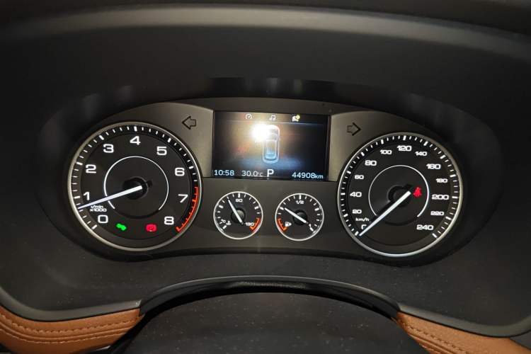 Used BORGWARD BX7 2016 28T Four-wheel Drive Luxury Edition 5 Seats