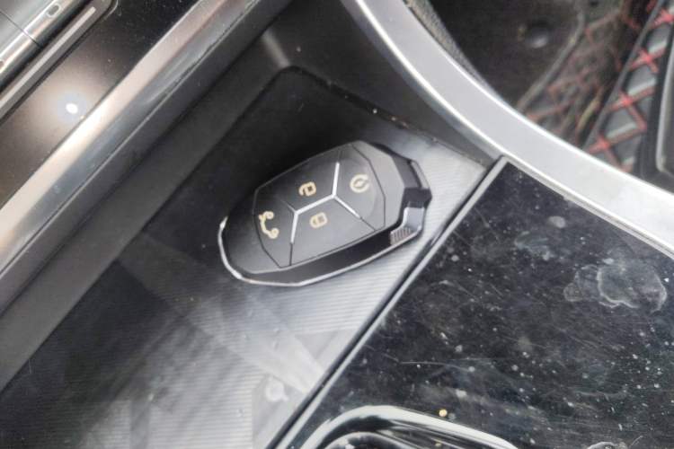 Used Lynk & Co 01 2017 2.0T Two-Wheel Drive Pro Edition Vehicle Key