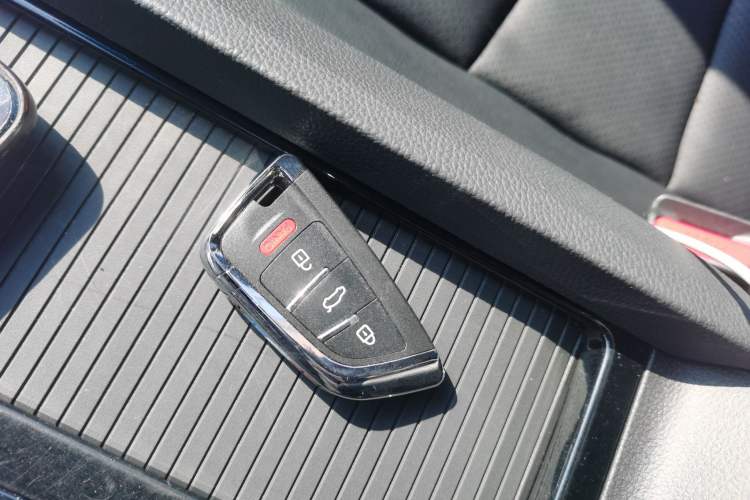 Used Honda Spirior 2015 2.4L Prestige Edition
