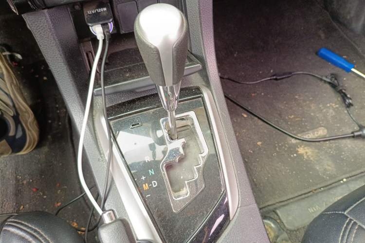 Used Toyota Corolla 2017 Revised Version 1.2T S-CVT GL Gear Lever