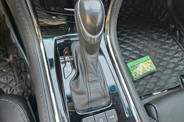 Used Cadillac ATS-L 2017 28T Fashion Edition
