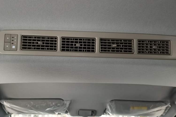 Used Wuling Hongguang New Energy 2025 Extended-Range Hybrid 50KM Comfort Version