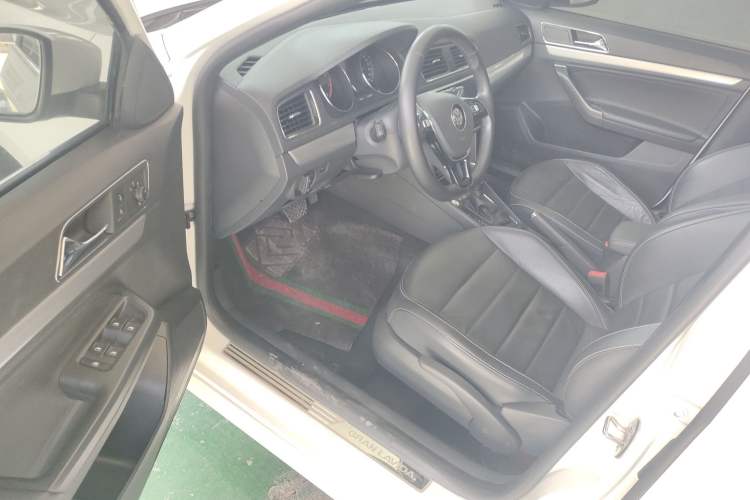 Used Volkswagen Gran Lavida 2017 180TSI DSG Comfort Edition