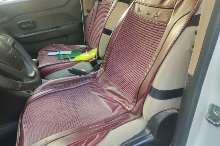 Used Wuling Hongguang V 2019 1.5L Enjoyment Version China VI LAR
