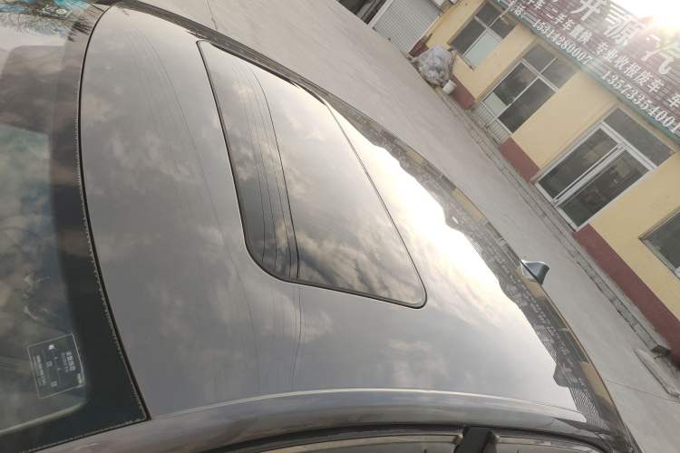 Used Skoda Rapid 2013 1.6L Manual Smart Selection Model