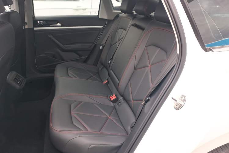 Used Volkswagen Lavida 2024 300TSI DSG Starry Sky Leading Edition
