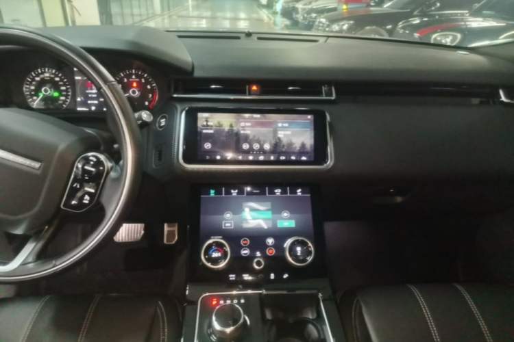 Used Land Rover Range Velar 2018 P300 R-DYNAMIC S