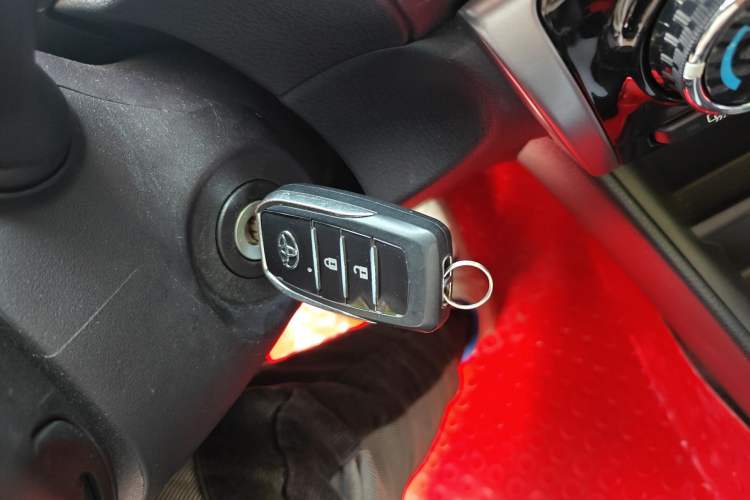 Used Toyota YARiS L Zhi Xuan 2022 X-Trail 1.5L CVT Leading PLUS Edition
