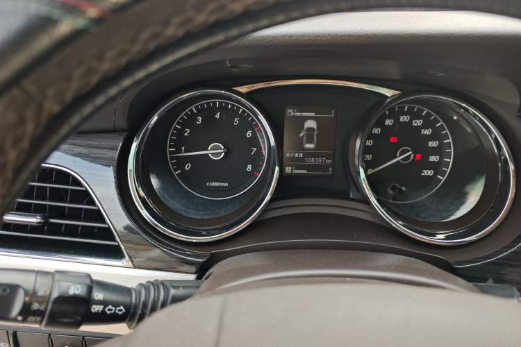 Used Baojun 730 2015 1.8L Manual Luxury Navigation ESP Version 7-seater
