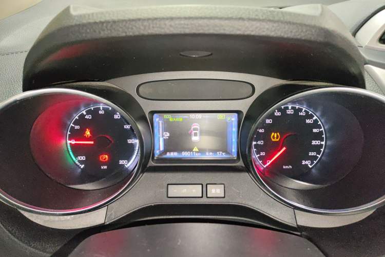 Used BYD Yuan New Energy 2018 EV360 Smart Connect Cool Edition Instrument Cluster